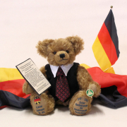 Konrad Adenauer - Erster Bundeskanzler der Bundesrepublik Deutschland 1949 - 1963 // 35 cm Teddybr von Hermann-Coburg