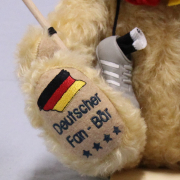 Deutscher Fan Br 2024 35 cm Teddy Bear by Hermann-Coburg