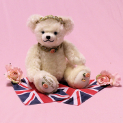 1997 - 2022 Princess Diana Memorial Bear 2022 34 cm Teddybr von Hermann-Coburg***