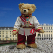 Kaiser Franz Joseph I von sterreich 40 cm Teddy Bear by Hermann-Coburg
